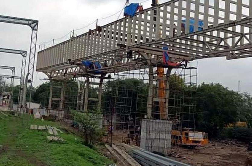 Steel structure ? NHSRCL corridor